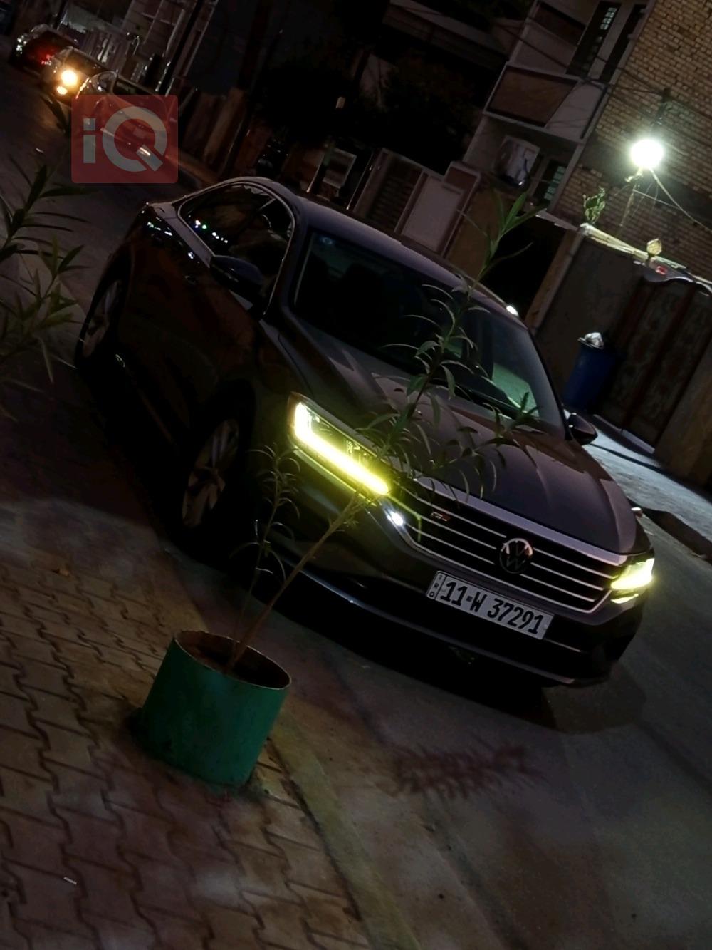 فولكسفاغن باسات